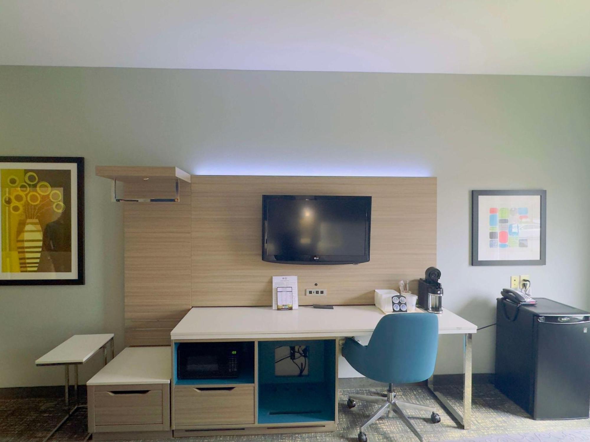 Best Western Plus Glen Allen Inn Экстерьер фото
